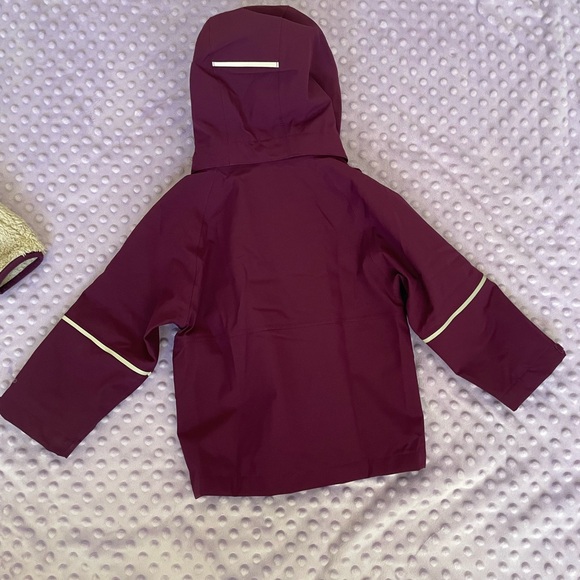 Patagonia All Seasons 3 in 1 Jacket 2t - Picture 7 of 12